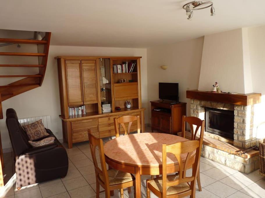 Charmante Maison En Campagne Grand-Fougeray Экстерьер фото